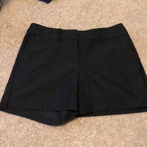 NIKE WOMENS GOLF SHORTS